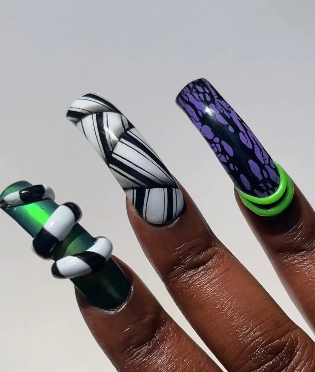 The Juice Is Loose Nail Set
