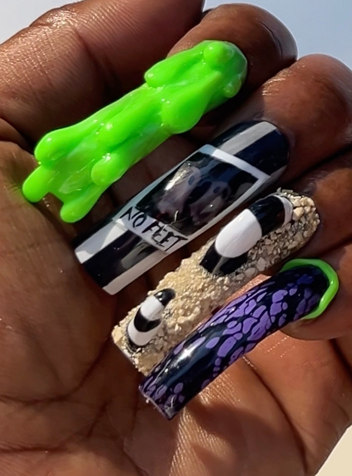 The Juice Is Loose Nail Set