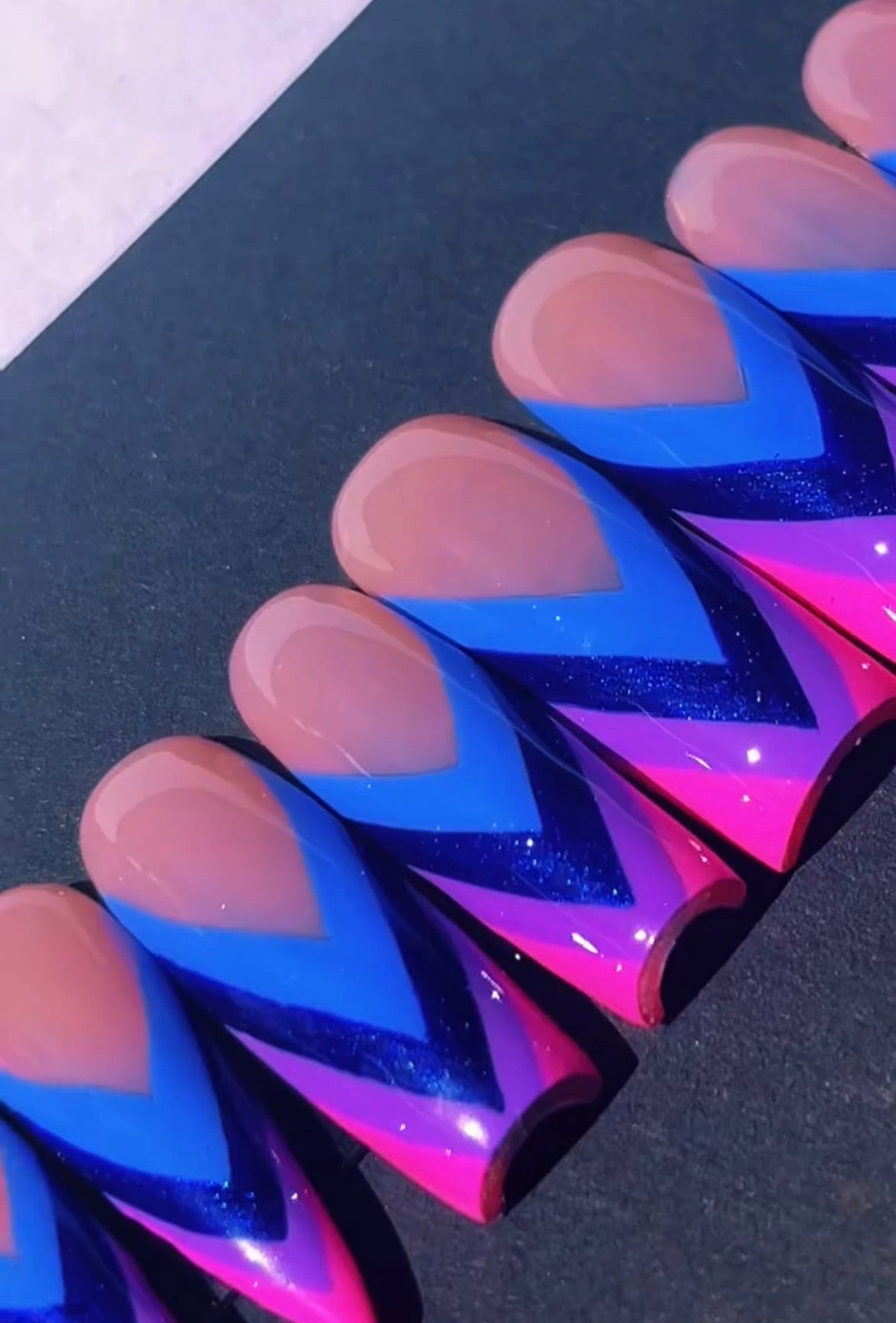 Line Me Up Nail Set